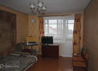 Продам 2-комнатную квартиру, 52.3 м2, рабочий поселок Приволжский, улица Чехова, 52