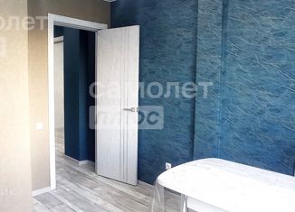 Продается 1-ком. квартира, 38 м2, Новочебоксарск, улица Воинов-Интернационалистов, 2