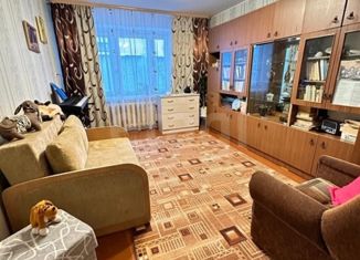 2-комнатная квартира на продажу, 49 м2, рабочий посёлок Вохтога, Колхозная улица, 64