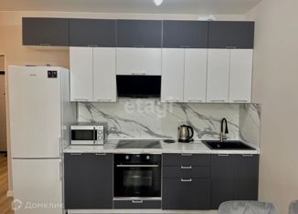 Сдача в аренду 1-комнатной квартиры, 48 м2, Сургут, Комсомольский проспект, 11/1