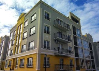 Продажа 1-ком. квартиры, 54 м2, посёлок городского типа Янтарный, улица Балебина, 13