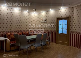 Продается 3-комнатная квартира, 89 м2, Ставропольский край, улица Ленина, 484А