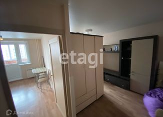 Продаю 1-комнатную квартиру, 33.8 м2, Красноярск, улица Калинина, 179, ЖК Глобус