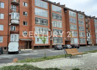 Продажа 2-комнатной квартиры, 79 м2, Владикавказ, улица Астана Кесаева, 39А, 11-й микрорайон