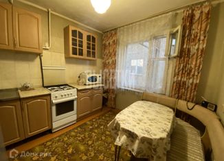 Продаю трехкомнатную квартиру, 67.6 м2, Миасс, проспект Октября, 74