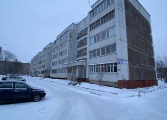 Продам трехкомнатную квартиру, 73.2 м2, Киров, Советская улица, 93