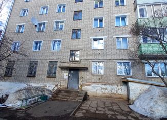 Продается 4-ком. квартира, 60.5 м2, Киров, улица Ленина, 22, Нововятский район