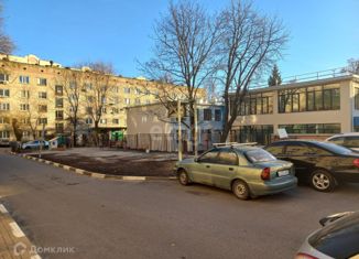 Продается комната, 18 м2, Белгород, Народный бульвар, 17