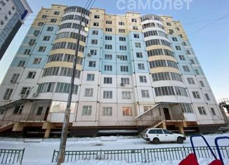 Продажа двухкомнатной квартиры, 67 м2, Якутск, улица Пирогова, 7