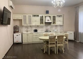 Продам дом, 345 м2, Краснодар, улица 1-я Линия, улица 1-я Линия