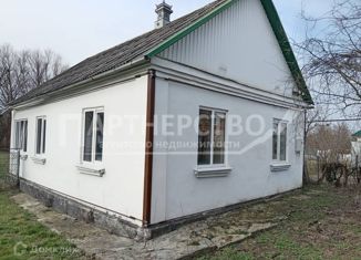 Продаю дом, 65 м2, поселок городского типа Ахтырский, улица Суворова