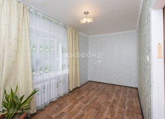 Продается трехкомнатная квартира, 49 м2, Новосибирская область, улица Боровая Партия, 4