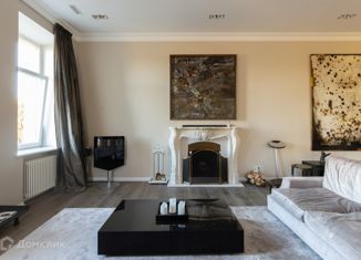 Продажа двухкомнатной квартиры, 159.3 м2, Санкт-Петербург, Смольный проспект, 6, Смольный проспект