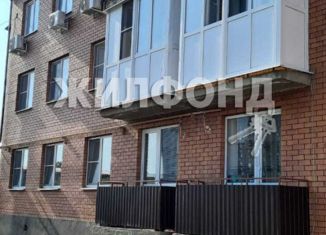 Продажа трехкомнатной квартиры, 80 м2, село Краснокумское, Ставропольский переулок, 17к2