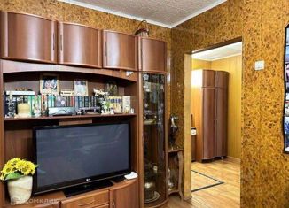 Продам 4-комнатную квартиру, 71 м2, Якутск, улица Кузьмина, 14, Гагаринский округ