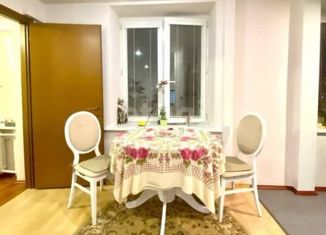 Продам двухкомнатную квартиру, 44.4 м2, Москва, Гвардейская улица, 14, Гвардейская улица