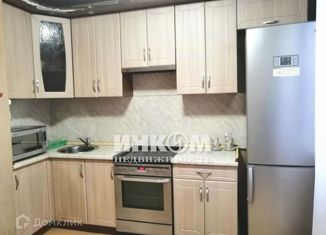 Сдается 3-комнатная квартира, 74 м2, Москва, улица Авиаторов, 16, метро Солнцево