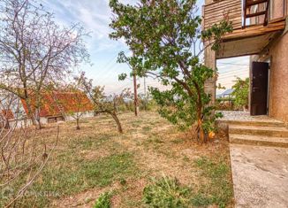 Дом на продажу, 211.4 м2, село Нижняя Кутузовка, Алуштинское шоссе, 1