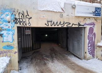 Продаю гараж, 19 м2, Екатеринбург, Красноармейская улица, 30, Красноармейская улица