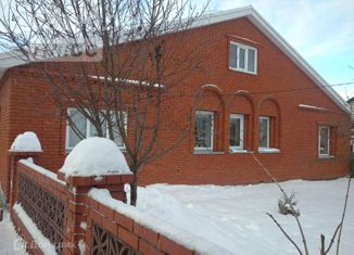 Продаю дом, 175 м2, поселок городского типа Богатые Сабы, улица Ленина, 120