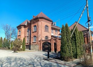 Продам дом, 550 м2, поселок городского типа Горячеводский, 2-я Пограничная улица, 27