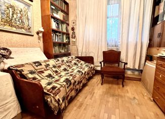 Продается 2-ком. квартира, 59 м2, Москва, Ковров переулок, 4к2, метро Римская