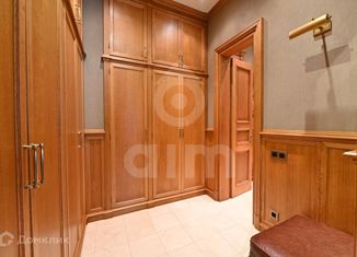 Продам четырехкомнатную квартиру, 161.6 м2, Москва, улица Малая Молчановка, 8с1, метро Арбатская