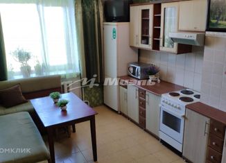 Продается 3-комнатная квартира, 71.7 м2, посёлок городского типа Аграрное, Парковая улица, 7