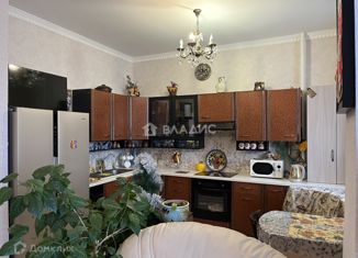 Продается 2-ком. квартира, 61 м2, Белгород, улица Лермонтова, 49А