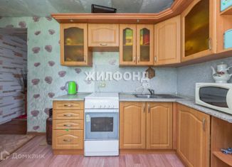 Продаю дом, 60 м2, село Бобровка, улица Гастелло