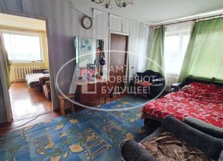 4-ком. квартира на продажу, 63.4 м2, поселок Углеуральский, 2-я Коммунистическая улица, 89Б