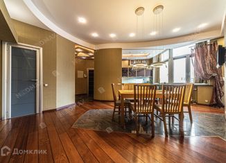 Сдаю в аренду пятикомнатную квартиру, 195 м2, Петергоф, улица Аврова, 5к2