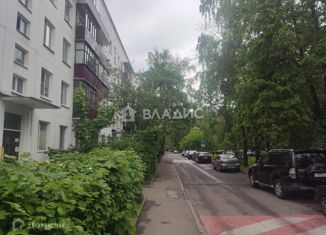 Продам двухкомнатную квартиру, 45.7 м2, Московский, 1-й микрорайон, 12