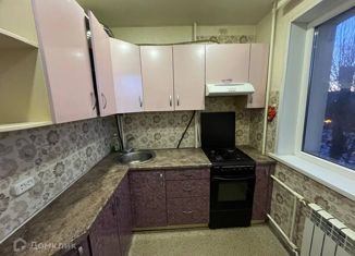 Продам 3-комнатную квартиру, 57.4 м2, Белгородская область, улица Шершнева, 4А