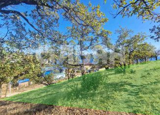 Продаю земельный участок, 5 сот., село Малореченское, улица Факидова