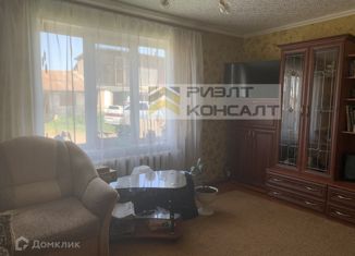 Продам 3-комнатную квартиру, 65 м2, село Ульяновка, Лесная улица, 3