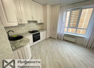 Продаю трехкомнатную квартиру, 83 м2, Ставрополь, улица А. Савченко, 38к4, ЖК Европейский-2