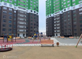 Продам двухкомнатную квартиру, 72.7 м2, Каспийск, Каспийское шоссе, 1