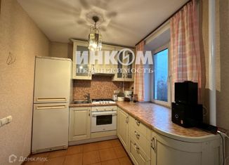 Продается 2-комнатная квартира, 35 м2, Москва, улица Паршина, 21к2, улица Паршина