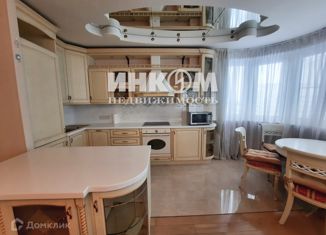 Двухкомнатная квартира на продажу, 87.6 м2, Москва, Митинская улица, 10к1, метро Волоколамская