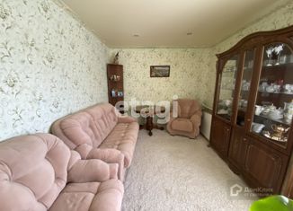 Продам двухкомнатную квартиру, 50 м2, село Строгоновка, Полевая улица, 29