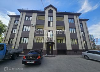 Продается 1-комнатная квартира, 40 м2, Астраханская область, улица Бехтерева, 8Б