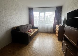 Продам трехкомнатную квартиру, 63.3 м2, Санкт-Петербург, улица Кустодиева, 20к1