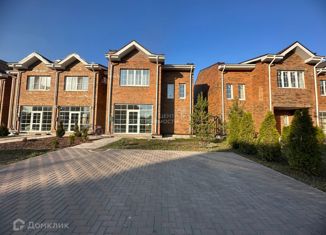 Продам таунхаус, 138 м2, Казань, Кировский район, улица Односторонка Гривки