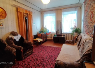 Продажа 3-комнатной квартиры, 61.6 м2, посёлок Саракташ, улица Мира, 15