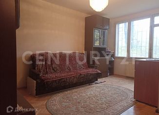 Трехкомнатная квартира на продажу, 41.7 м2, Санкт-Петербург, улица Костюшко, 70, метро Московская