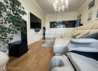 Продается 3-ком. квартира, 64 м2, Липецк, улица А.Г. Стаханова, 48