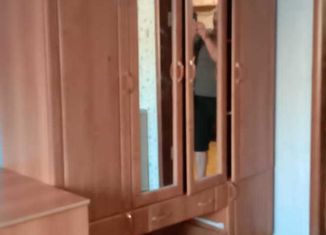 Сдача в аренду четырехкомнатной квартиры, 60 м2, Белгород, улица Плеханова, 8А