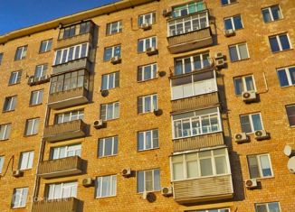 Продаю трехкомнатную квартиру, 79 м2, Москва, Ленинский проспект, 78, метро Университет