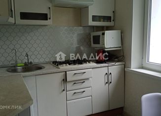 Продам 2-ком. квартиру, 45 м2, Москва, улица Свободы, 81с5, метро Планерная